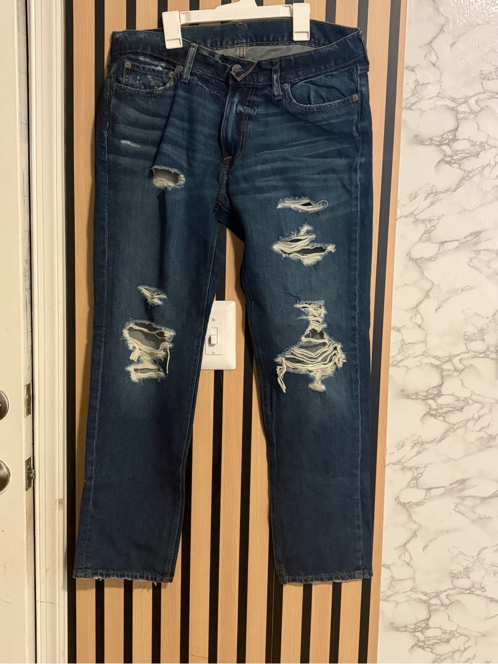 Abercrombie & Fitch Men’s Ripped Dark Blue Straight Jeans